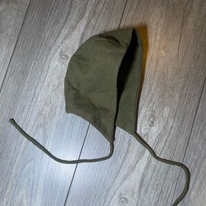 EUC Little Kid True Vintage Wool Bonnet Army Green